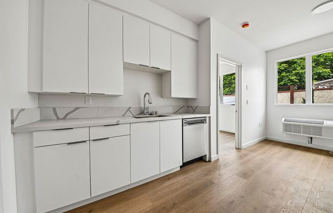 HVN on Amherst - 1 Bedroom & 1 Bath