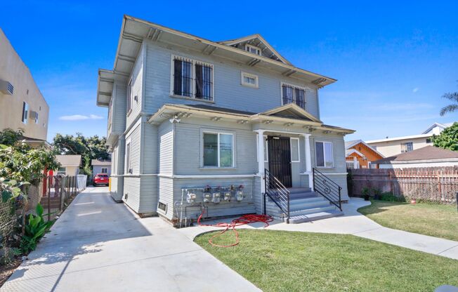758 E 50th Street