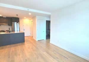 1 bed, 1 bath, 650 sqft, $2,950, Unit 6