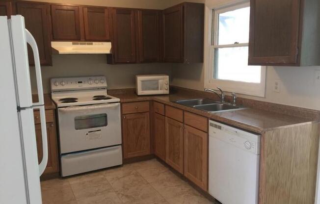 108 B MARK TWAIN CIR