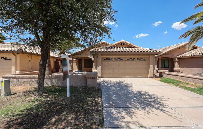 Beautifully renovated 3 bedroom 2 bathroom in great neighborhood!
