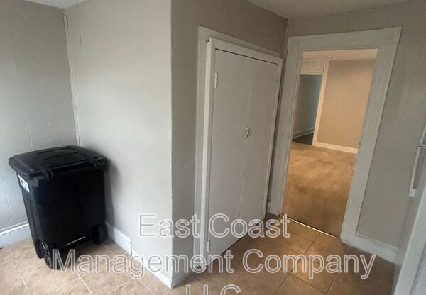 2319 REISTERSTOWN RD
