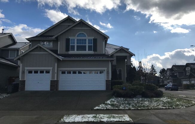 Beautifully Updated 4-Bedroom Home in Desirable Lynnwood Neighborhood
