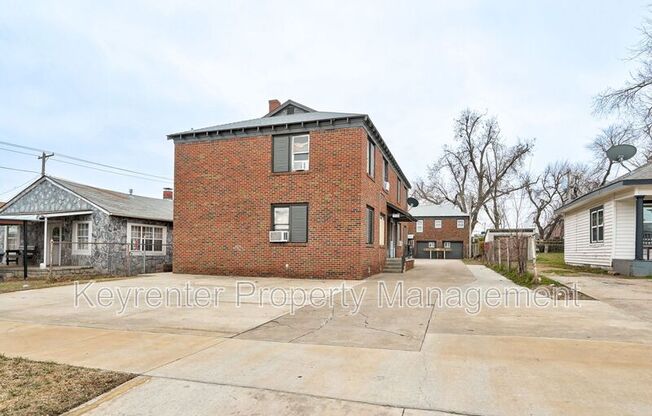 316 SW 27 ST