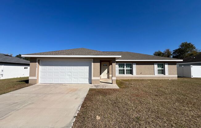 GORGEOUS 3 Bedroom, 2 Bathroom Home in Ocala!!