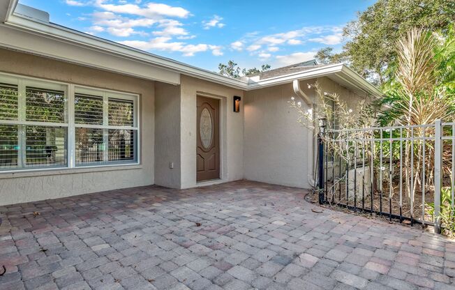 Spacious 3BD/2BA Pool Home Oasis in The Hammocks of Palm Harbor – Modern Upgrades & Prime Location!