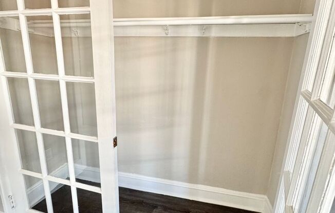 1 bed, 1 bath, 500 sqft, $950, Unit B-32