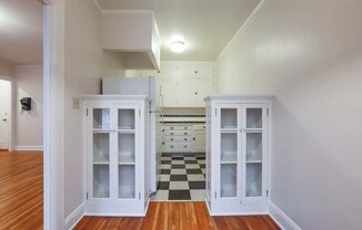 NEVADA COURT APARTMENTS (MCM02)