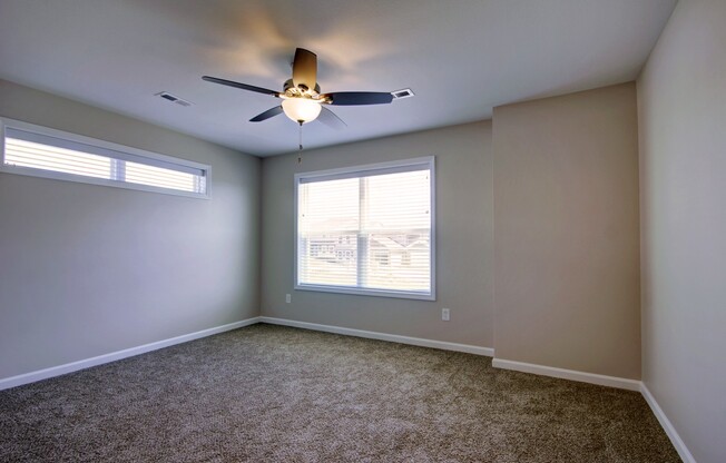 3 beds, 2 baths, 1,502 sqft, $1,975, Unit 1204-201