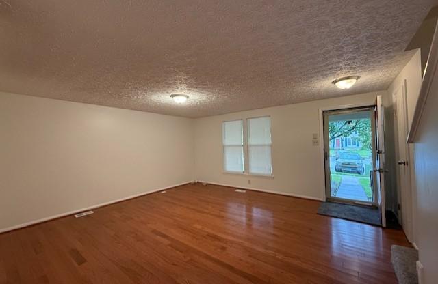 8 GREENLEAF RD