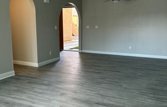 2 beds, 2 baths, 1,085 sqft, $1,450, Unit CA 1330-120