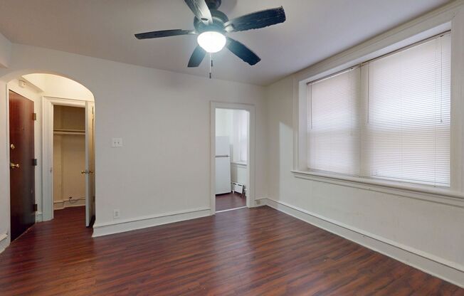 Studio, 1 bath, 295 sqft, $890, Unit A108