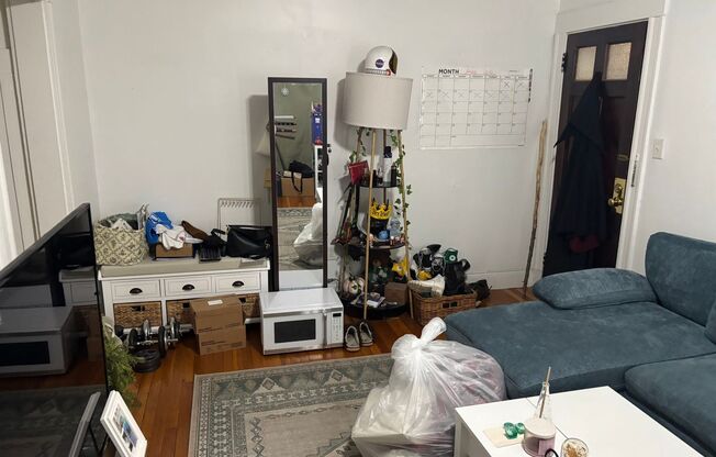 1 bed, 1 bath, 554 sqft, $2,350, Unit 105 Summer #404