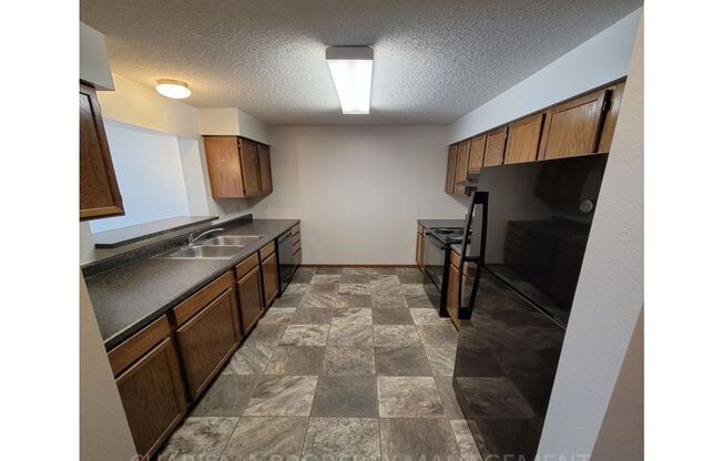 1 bed, 1 bath, 650 sqft, $849, Unit 1020 Southland Lane #06