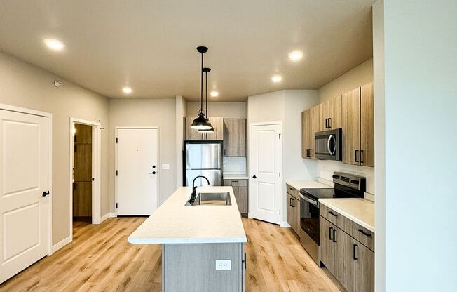 1 bed, 1 bath, 778 sqft, $1,250, Unit C240