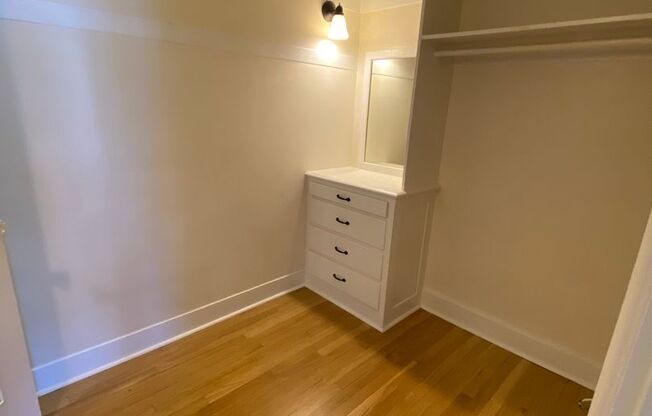 Studio, 1 bath, 454 sqft, $1,545, Unit 303