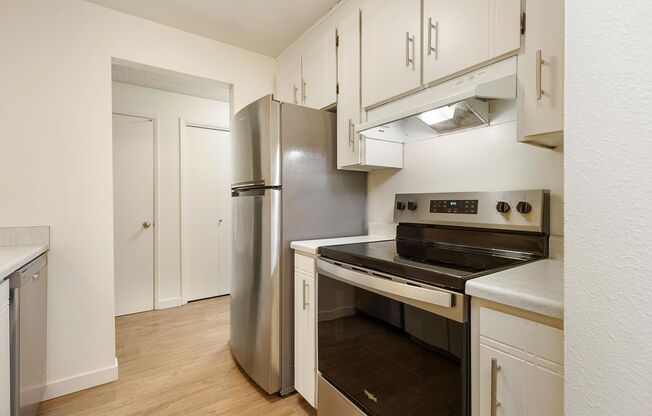 Quiet Family-Friendly Living In Downtown Redmond