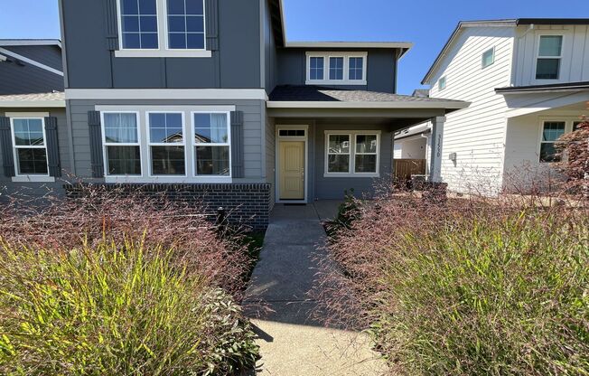 Stunning New North Plains Home with 3 Bedrooms, 2.5 Bathrooms, Soaring Living Room, Loft, Office & Luxurious Primary Suite