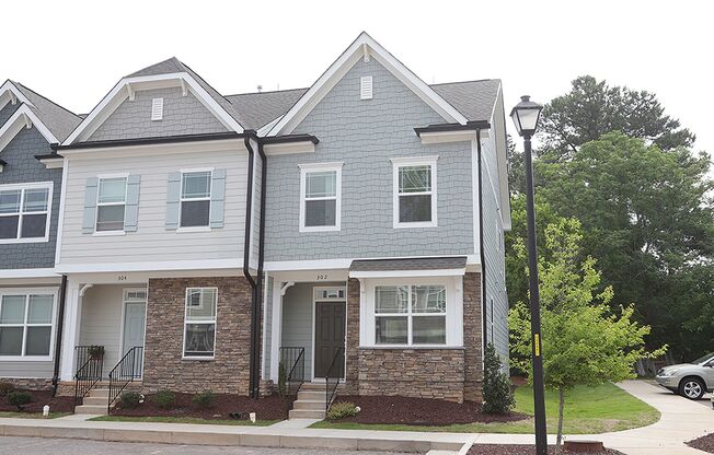 Brand New, End Unit Townhome Close to Downtown Apex
