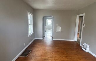 2 beds, 1 bath, $755