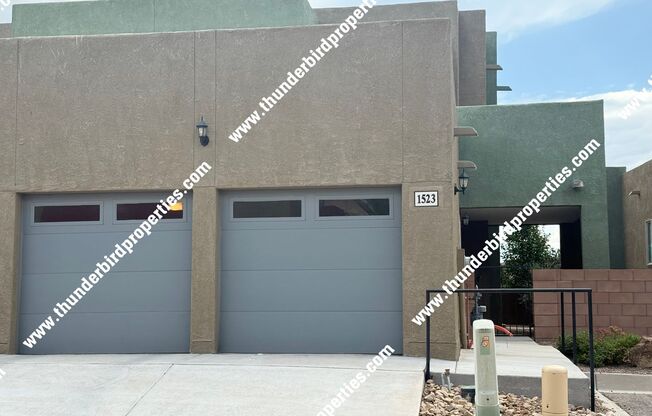 Great location near KAFB and Sandia Labs