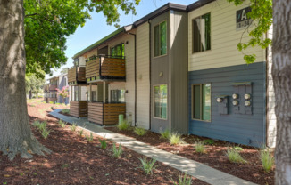 1 bed, 1 bath, 820 sqft, $1,640, Unit 027