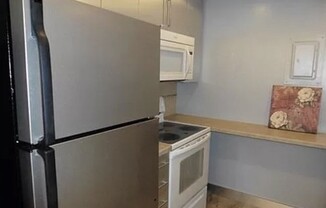 2 beds, 2 baths, 1,200 sqft, $3,000, Unit 410