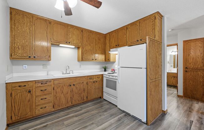 1 bed, 1 bath, 500 sqft, $1,050, Unit 705-203