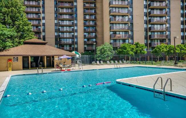Luxury Apartments in Alexandria, VA - Lerner Excelsior Tower