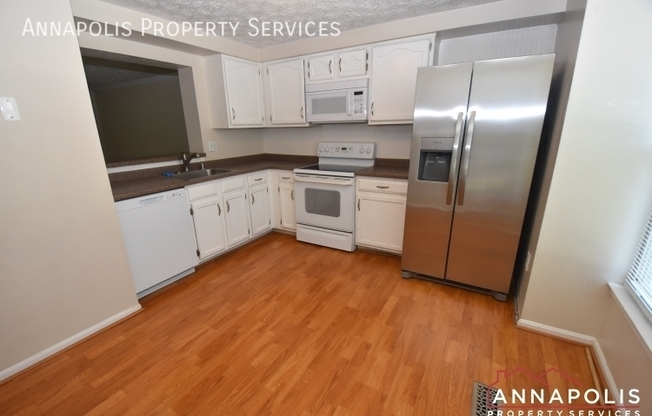 557 MELISSA CT
