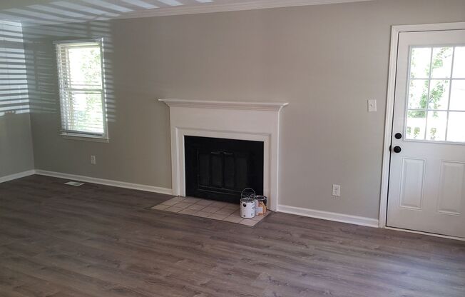 Updated 2br 1.5ba Condo Style home in great Cary location! Available now!