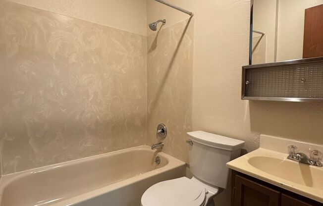 1 bed, 1 bath, 554 sqft, $1,595, Unit 10