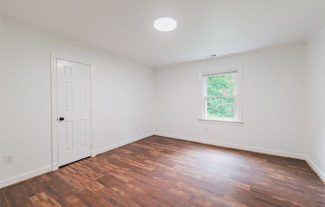 3 beds, 2 baths, 1,300 sqft, $1,950, Unit Unit A