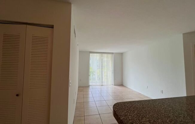 3 beds, 2 baths, 1,079 sqft, $2,600, Unit 13820-306