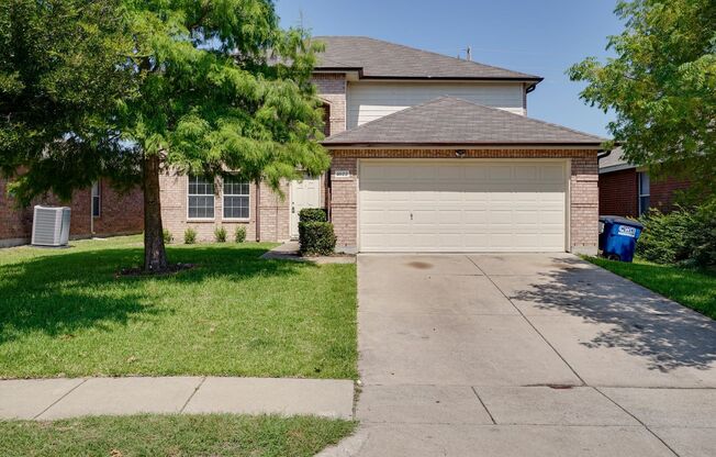 WONDERFUL 2-STORY HOME WITH 2,600 SQFT OF LIVING SPACE IN PRINCETON ISD