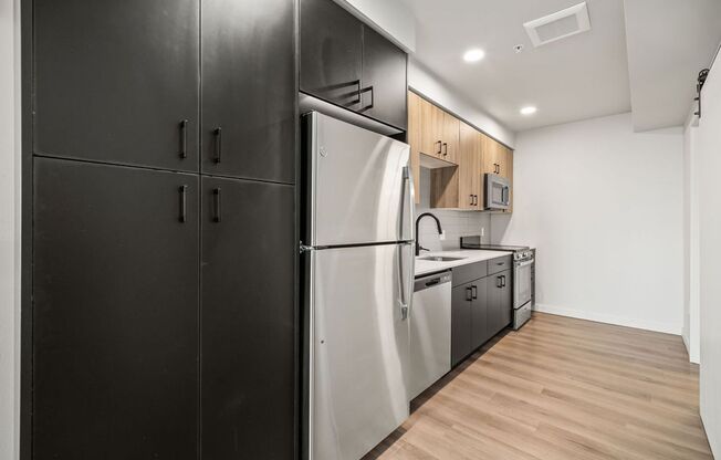 1 bed, 1 bath, 617 sqft, $2,175, Unit 513