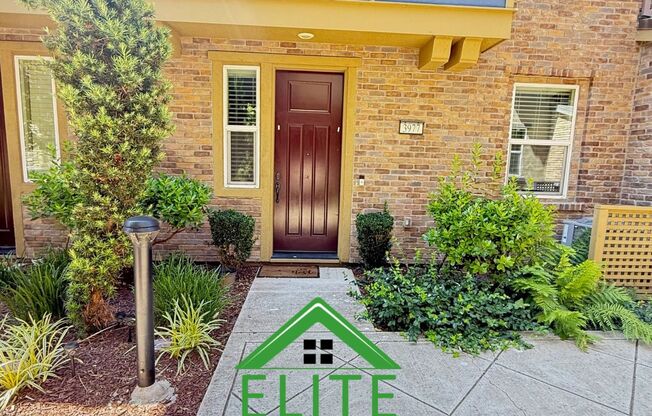 3977 Clare St Meticulously designed home