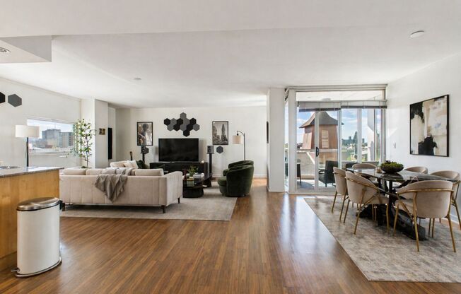 2 beds, 2 baths, 1,160 sqft, $3,050, Unit 6B