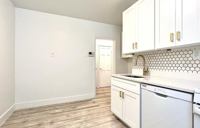 25 15 24 AVE