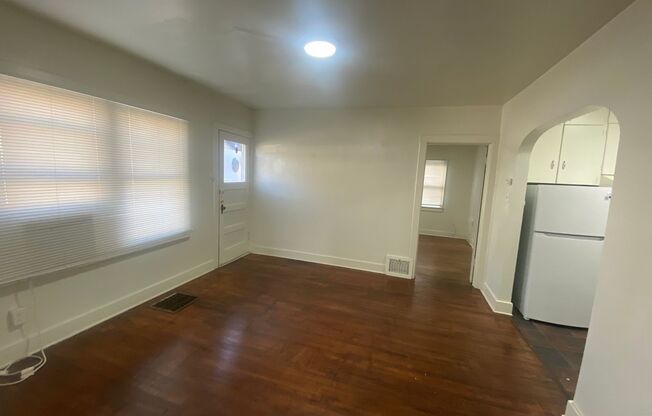 1 bed, 1 bath, 725 sqft, $1,199, Unit 286