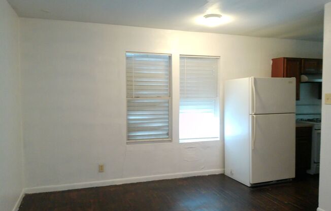 4326 Vestal - 3/Bed 1/Bath - $1,125/month