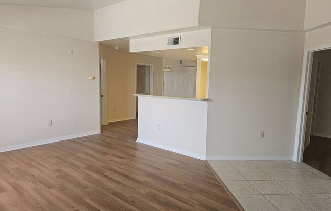 2/2 Third Floor Condo at Coral Cove W/ Water Included.