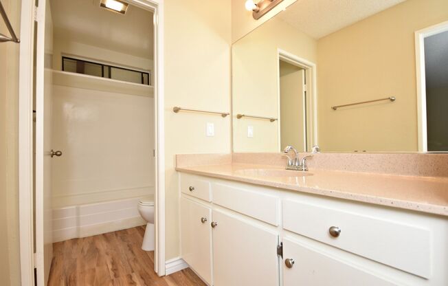 1 bed, 1 bath, 625 sqft, $2,350, Unit 208