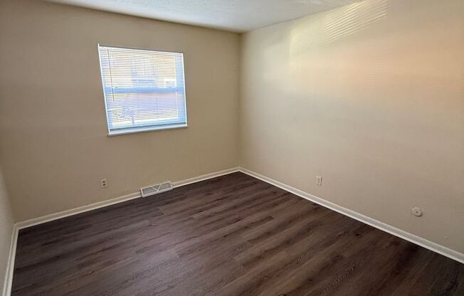2 beds, 1 bath, 830 sqft, $1,099, Unit 8629D