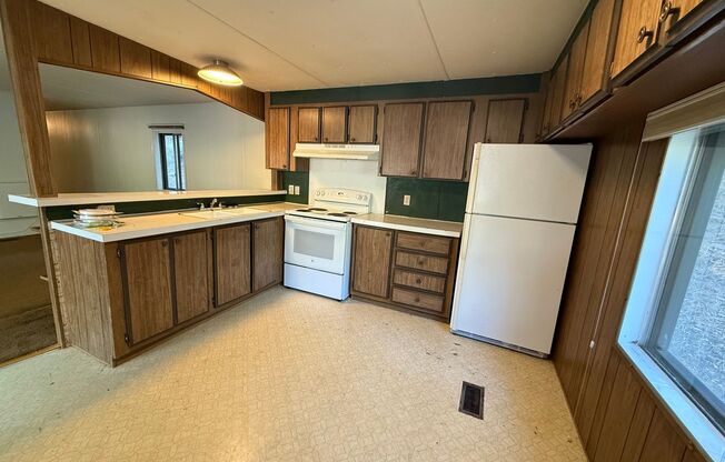 2 Bed/1 Bath on Bend's Westside - Stannium Road