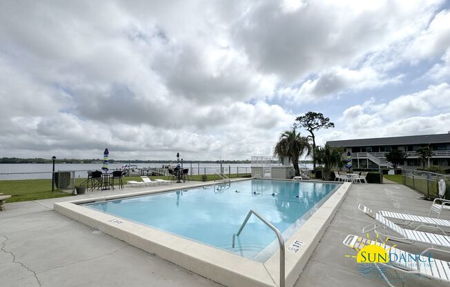 Renovated Waterfront Condo in Fort Walton Beach