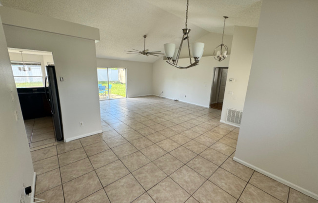 1734 CASSINGHAM CIR