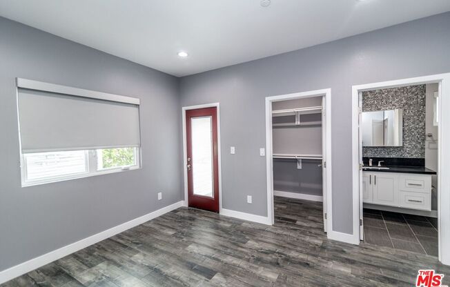 1625 S NEW HAMPSHIRE AVE