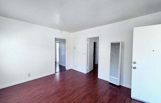 950-956-964-970 Frienza Avenue