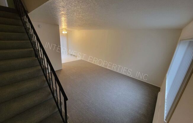 2 beds, 1 bath, 960 sqft, $1,395, Unit 113